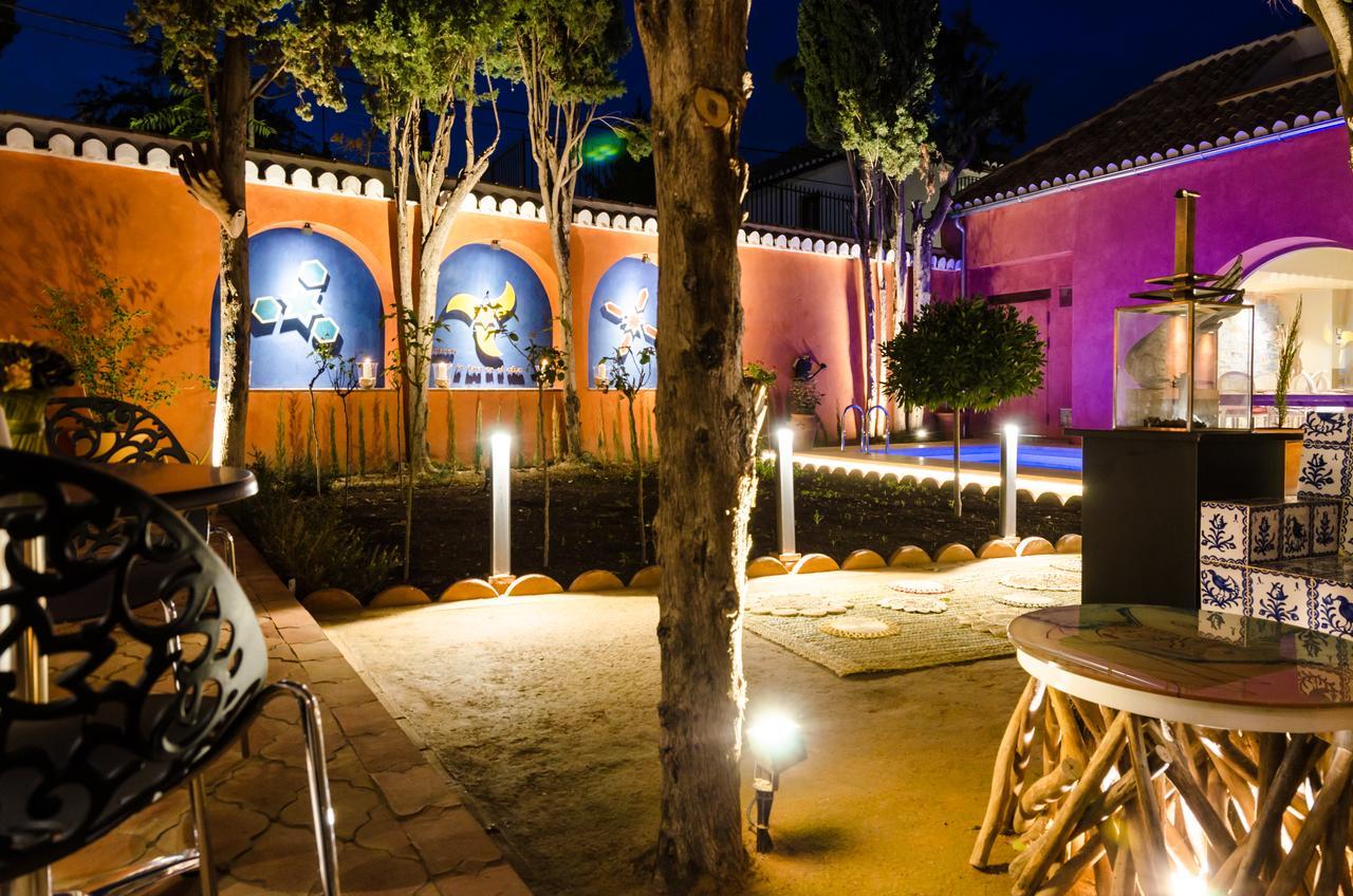 Alojamiento Con Encanto La Luna En El Alba Granada Exterior photo